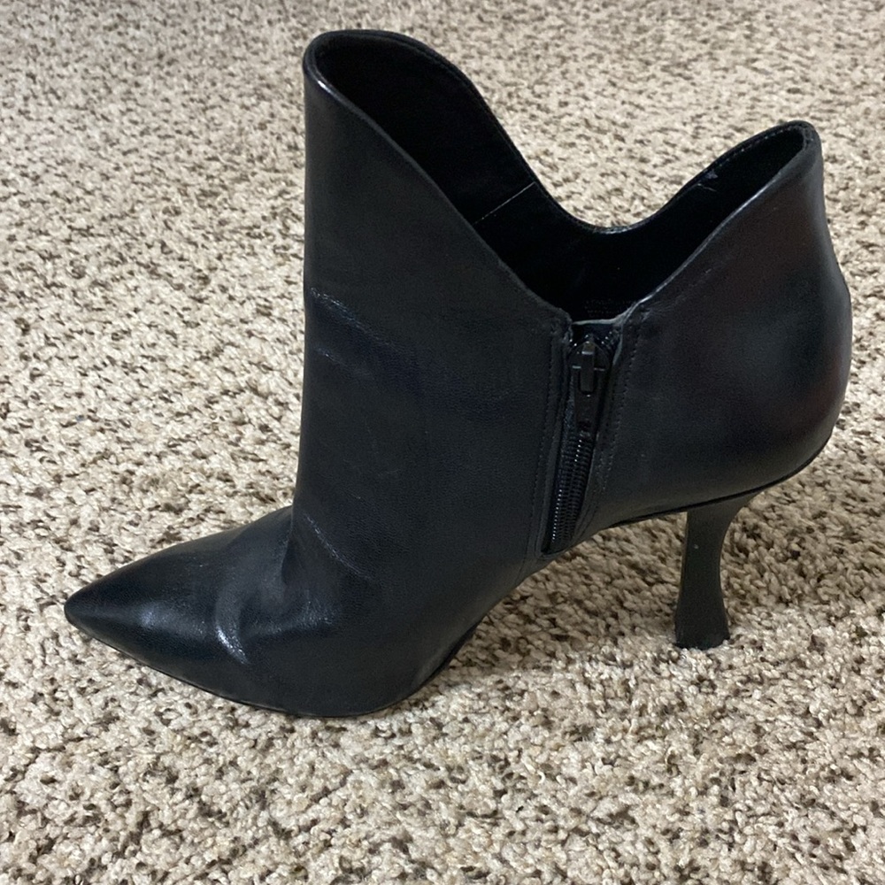 Gianni Bini black leather booties - worn one or two times - size 10 - Picture 6 of 9